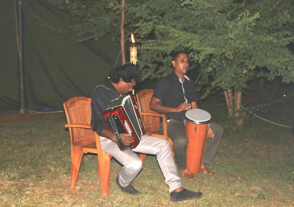 Катарагама: Dev's Campground