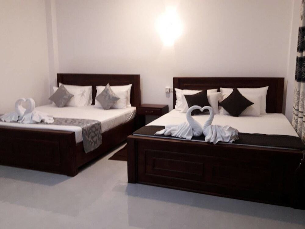 Катунаяке: Airport Grand Holiday Home
