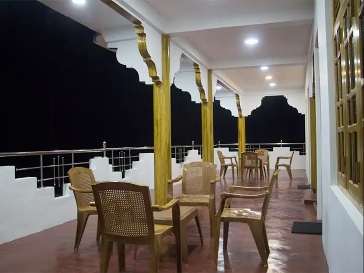 Нилавели: Nilveli star view hotel