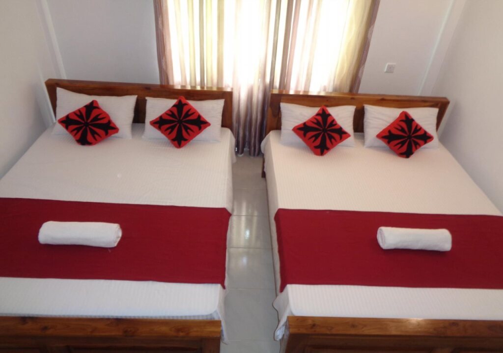 Полоннарува: Riverdale holiday Inn