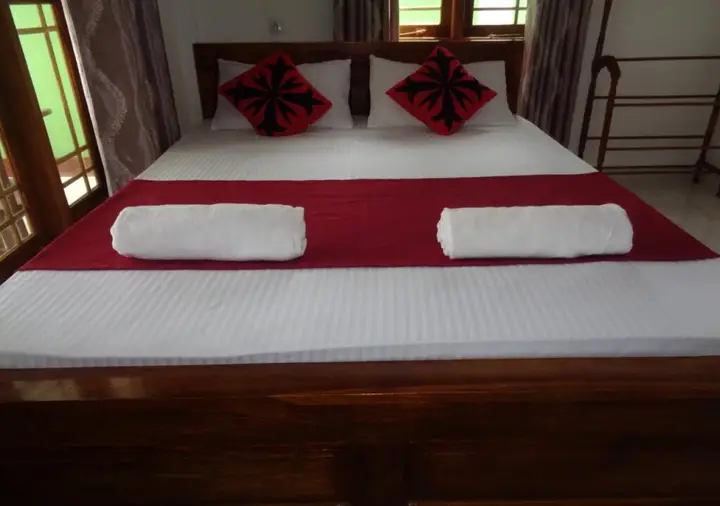 Полоннарува: Riverdale holiday Inn