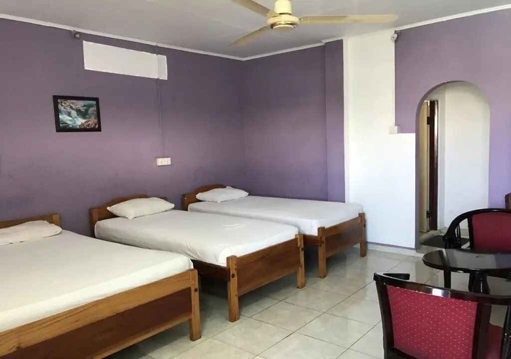 Джафна: Gnanams Hotel