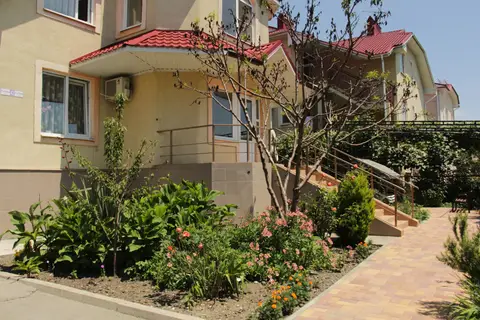 65 Let Pobedyi 42 Guest House — фото 1