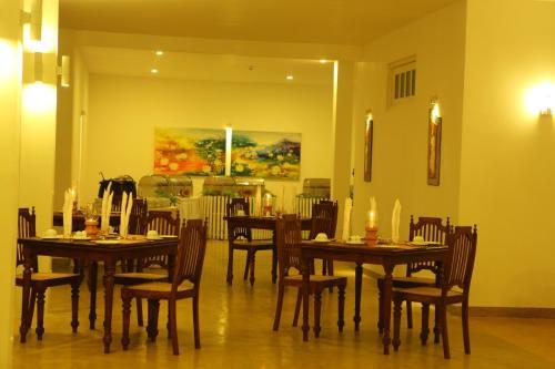 Амбалангода: Oasis Ayurveda Beach Hotel