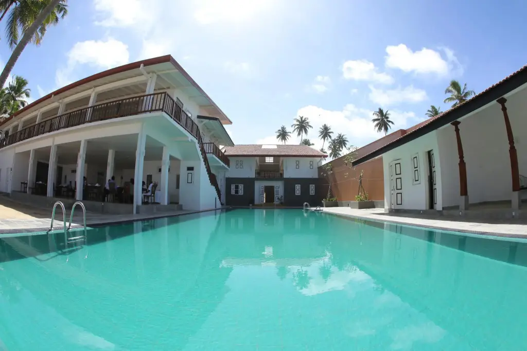 Амбалангода: Oasis Ayurveda Beach Hotel