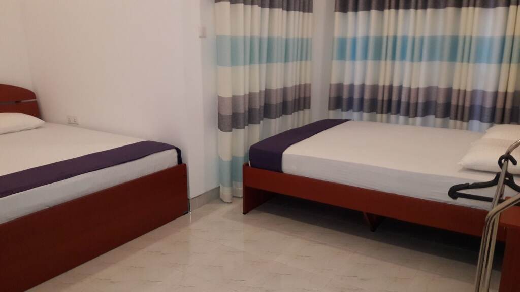 Полоннарува: Risenlak Holiday Resort