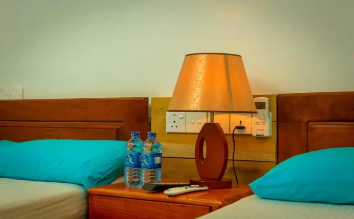Чуннакам: Dayanithi Guest House