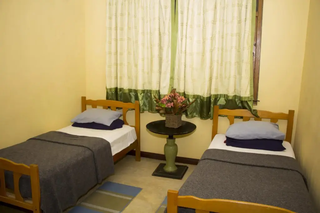Негомбо: sana's guest house@negombo beach
