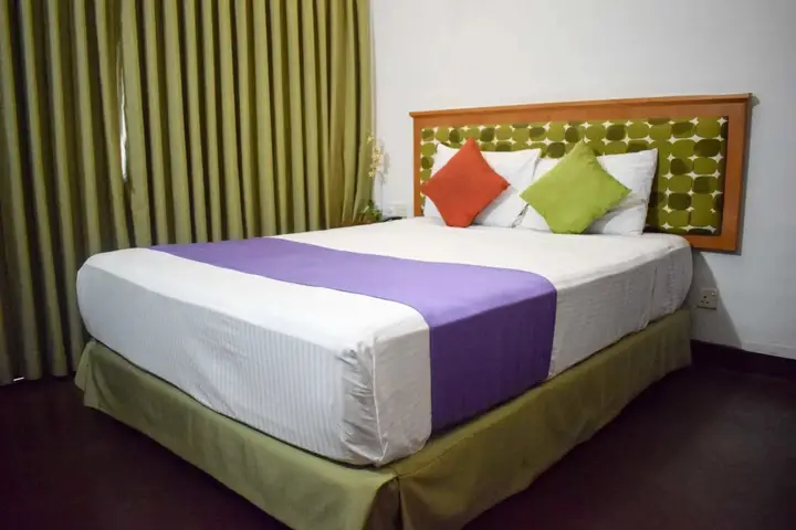 Катунаяке: Yoho Negombo Road
