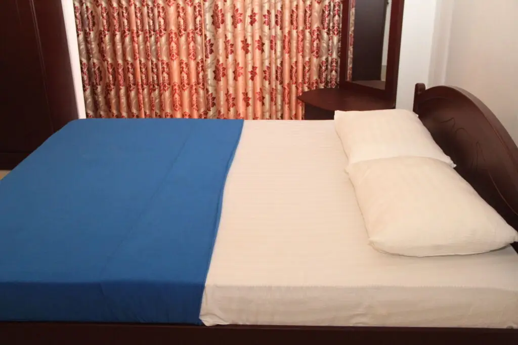 Канди: Lemuria Hotel