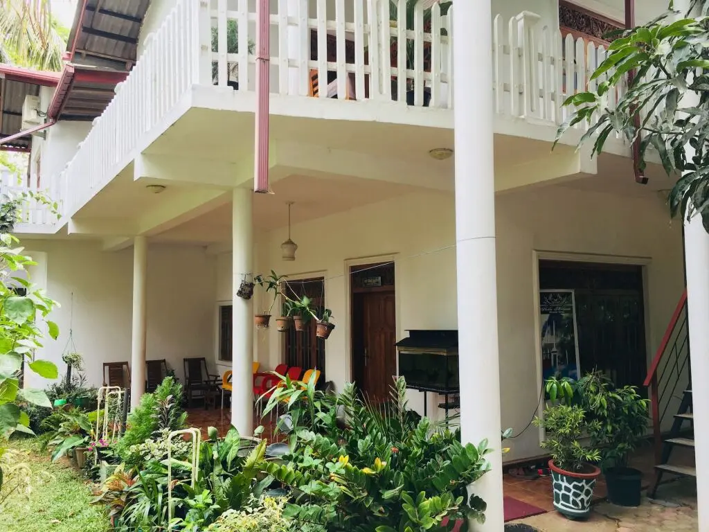 Полоннарува: Sudu Neluma Home Stay