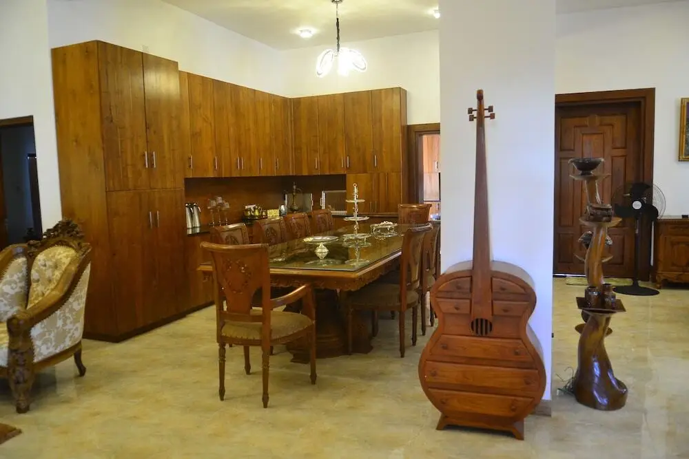 Галле: The Galle House