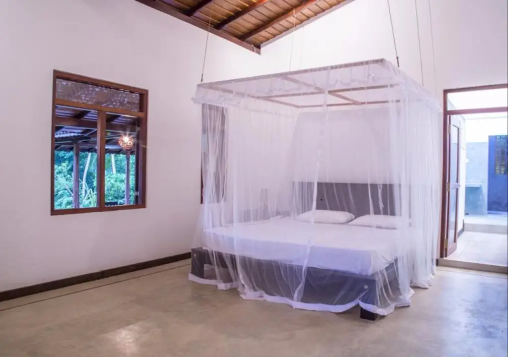 Хиккадува: Teak Cottage