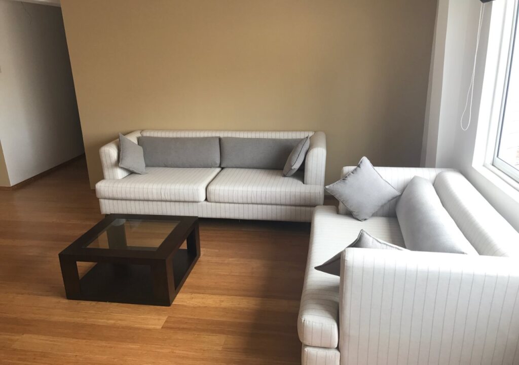 Коломбо: Amber FR 16 Colombo