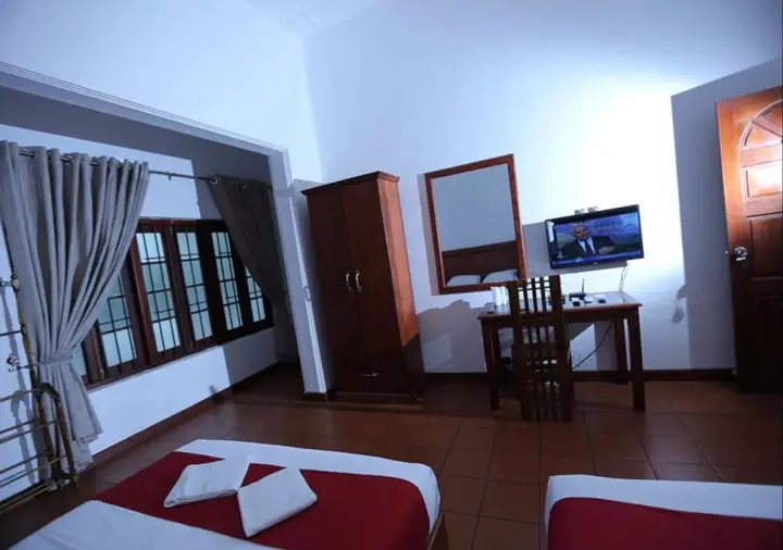 Канди: Kandy Regal Lake View Hotel