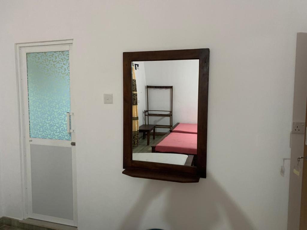 Анурадхапура: Kumudu Holiday Home