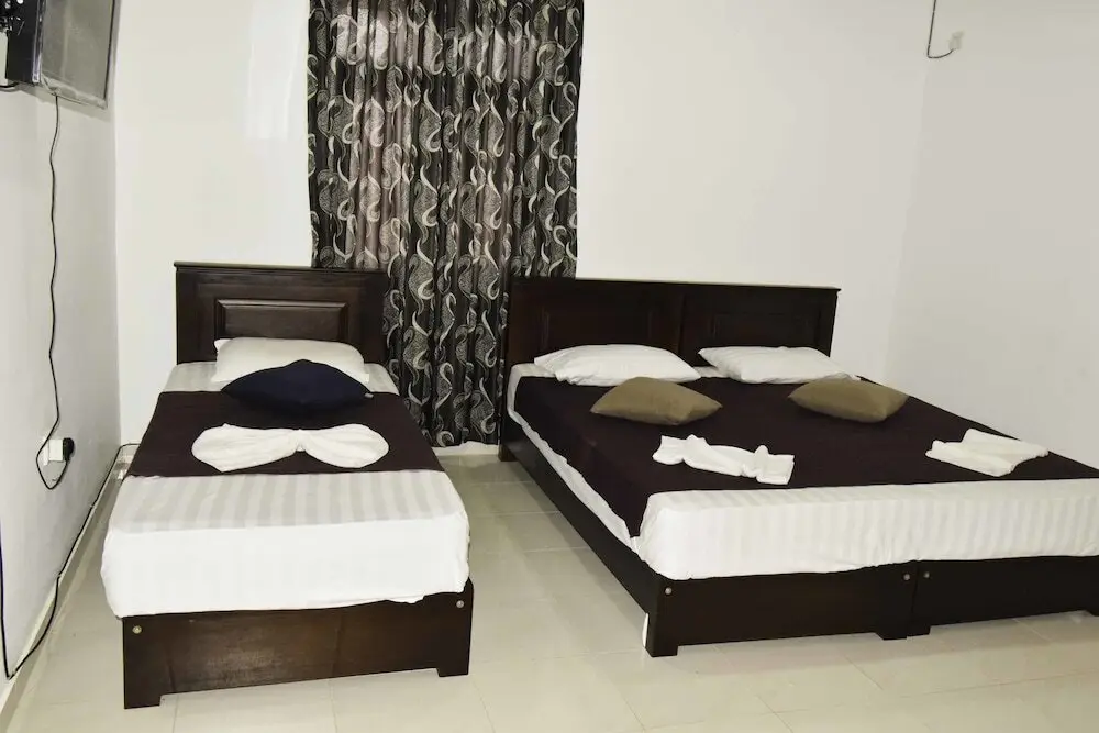 Коломбо: Yoho Regent Hotel Colombo 06