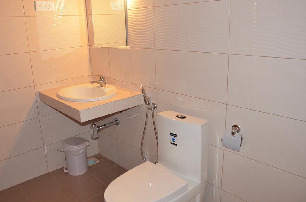 Катунаяке: Отель The Airport Villa
