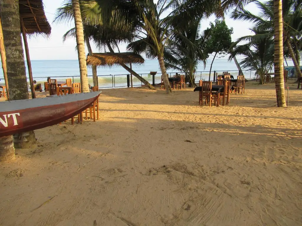Тангалла: Отель Ceylon Sea