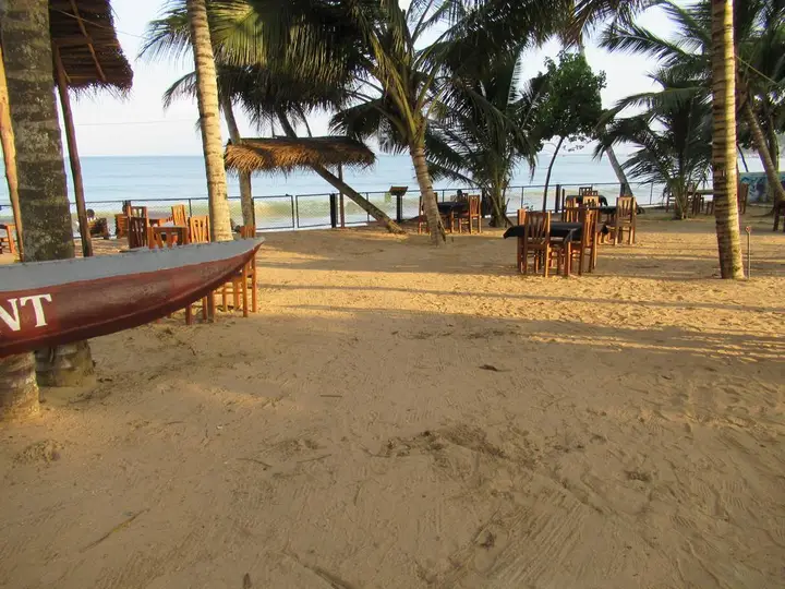 Тангалла: Отель Ceylon Sea
