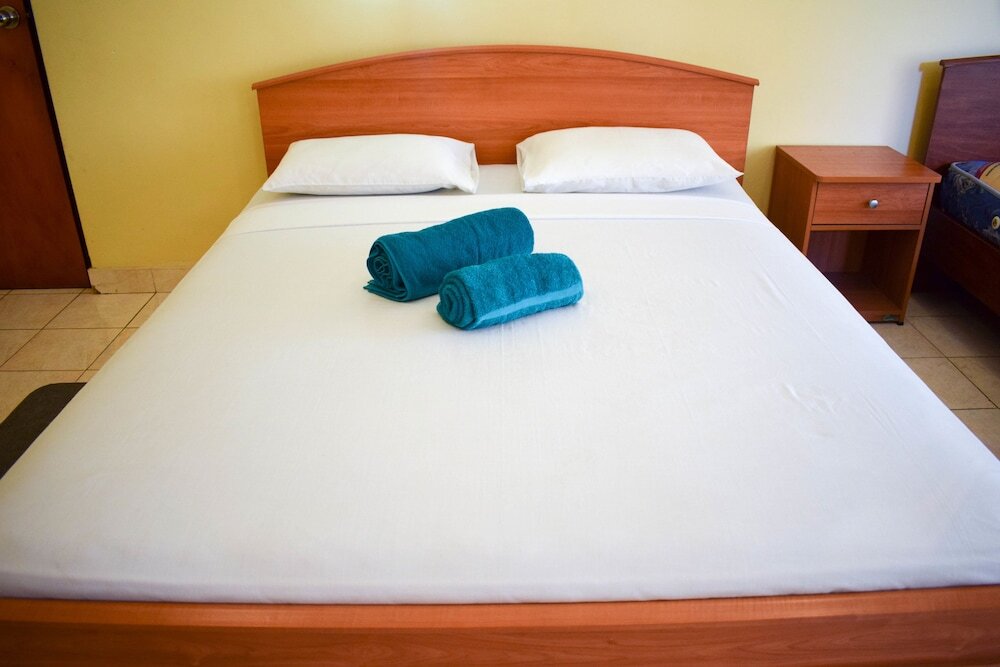 Негомбо: Yoho Hotel Red Rose