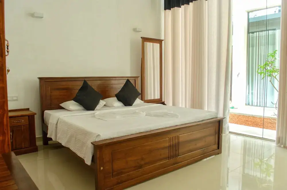 Велигама: When in Weligama