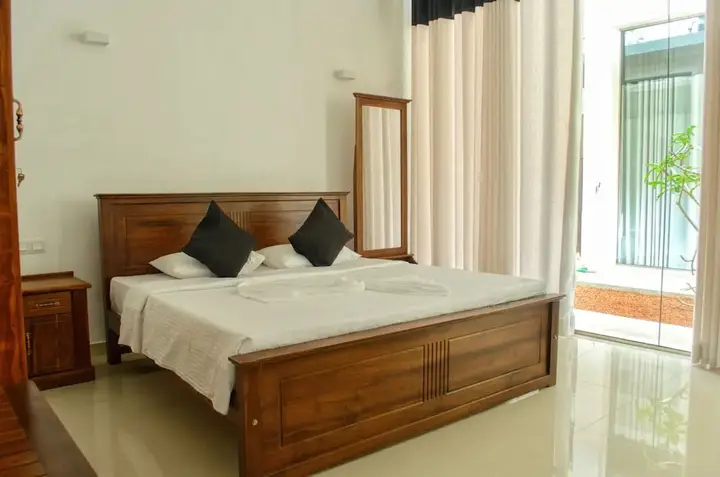 Велигама: When in Weligama