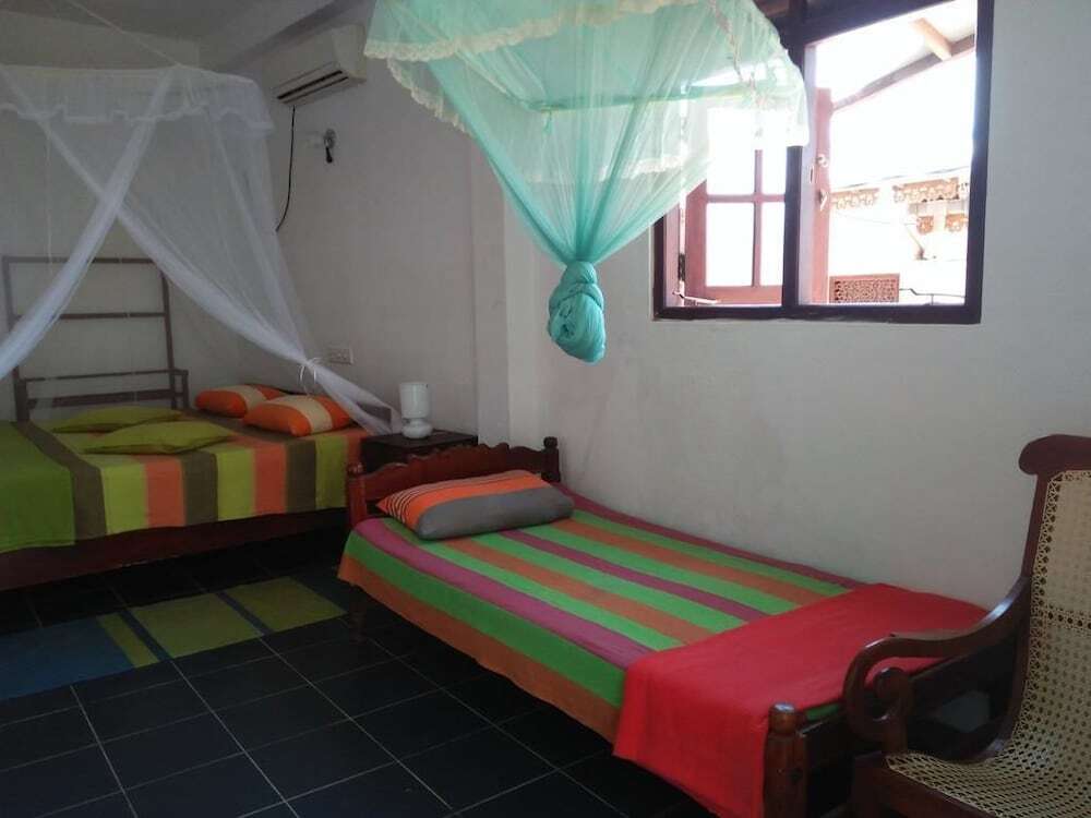 Тангалла: Hotel Samans