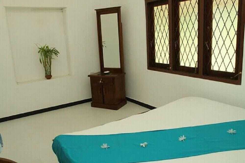 Хиккадува: Yasra Holiday Villa
