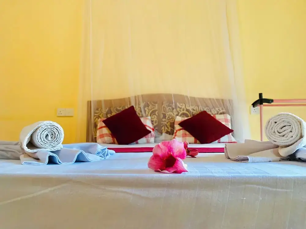 Сигирия: Green Hut Hotel and Restaurant.