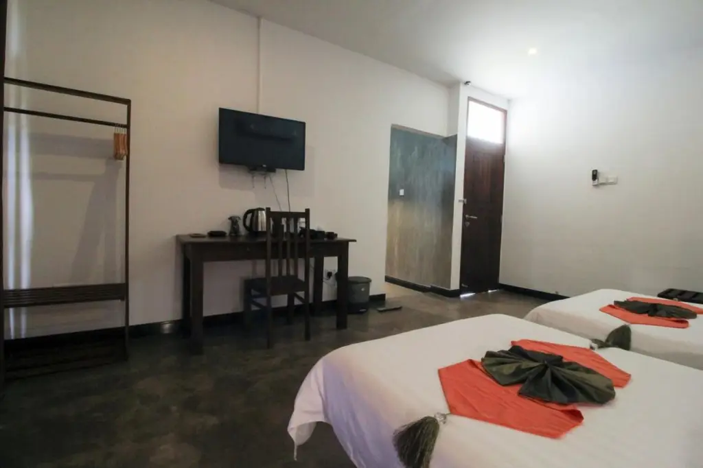 Сигирия: Ceyloni hotel