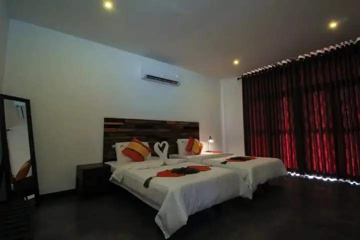 Сигирия: Ceyloni hotel