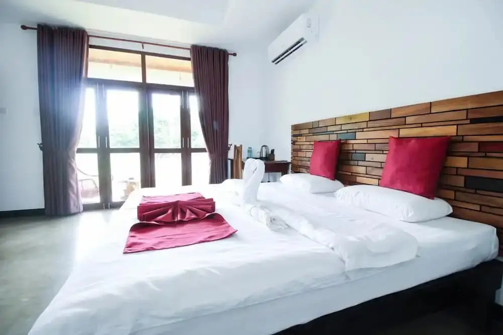 Сигирия: Ceyloni hotel