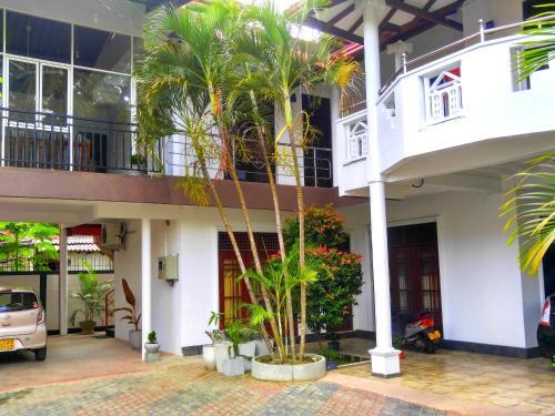 Анурадхапура: Myr-o Homestay