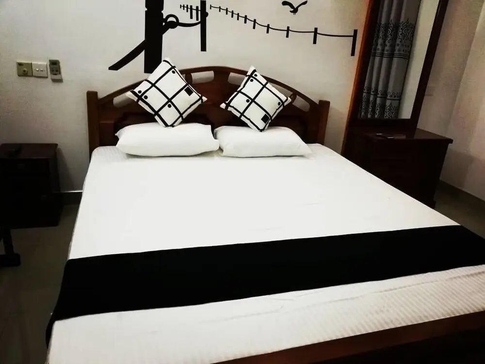 Негомбо: White Ocean Hotel