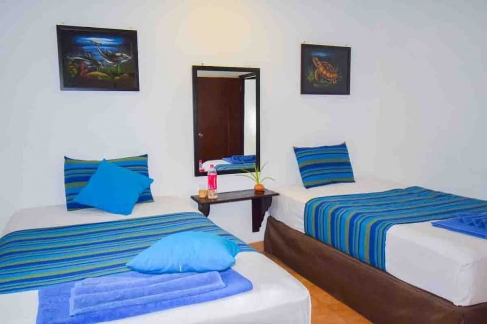 Негомбо: Yoho Shri Shenys Beach Residence