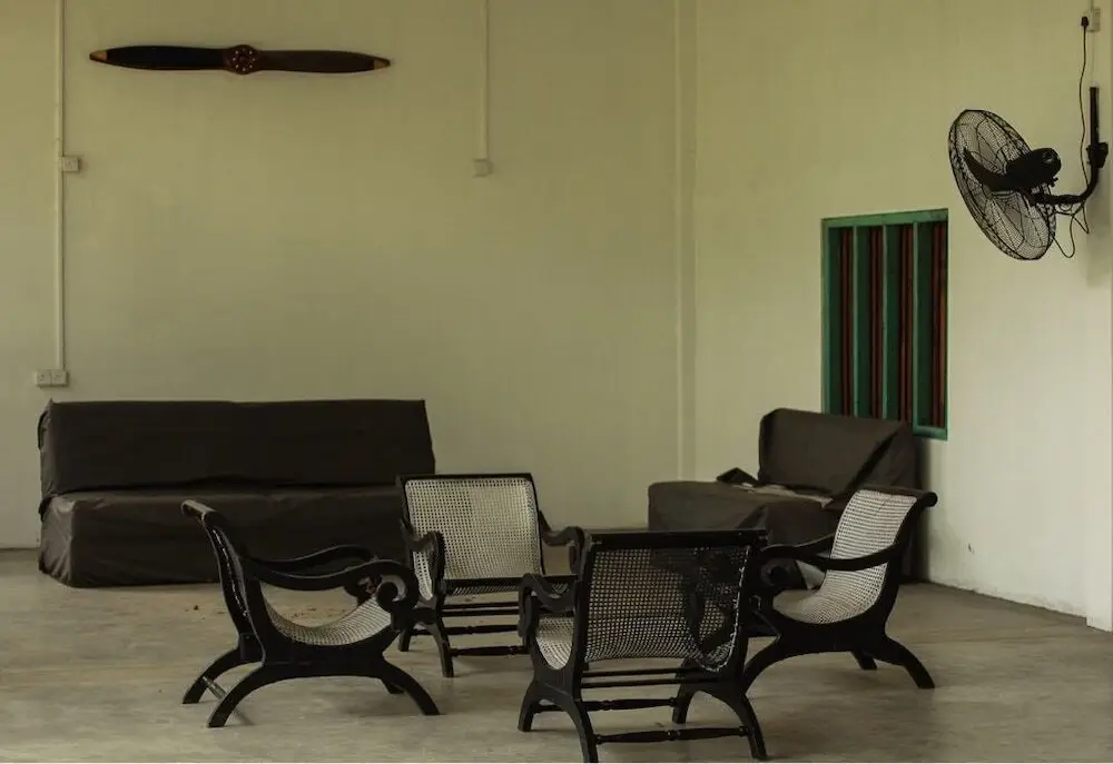 Виравила: Shaka Bungalow