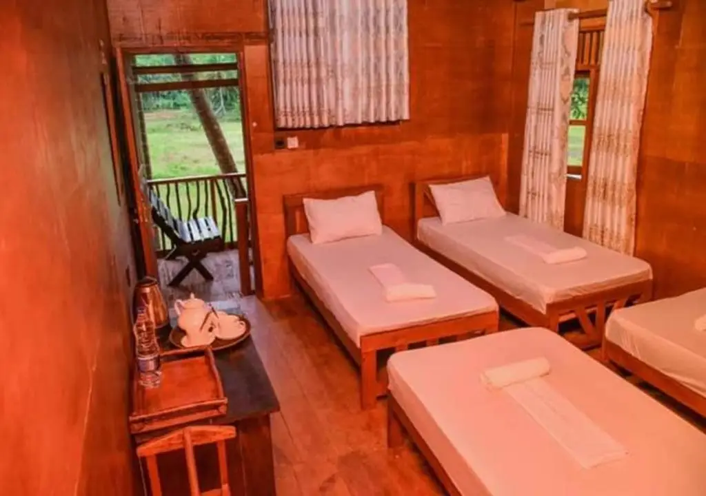 Поддана: Sinharaja Forest Gate