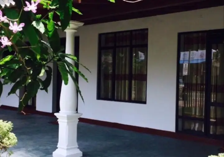 Диквелла: Tamasha Mango House