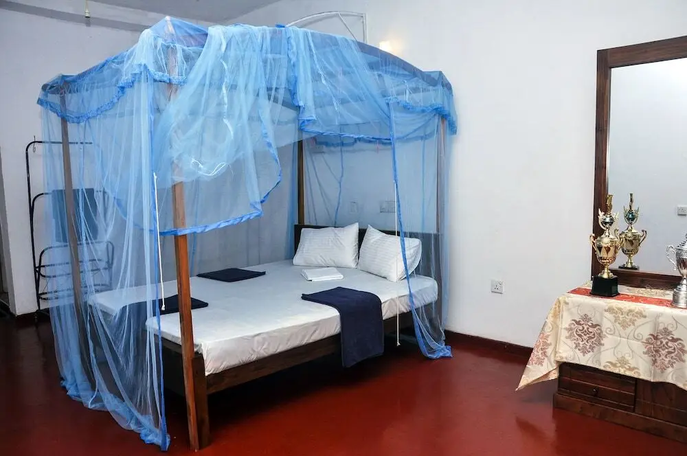 Диквелла: Tamasha Mango House