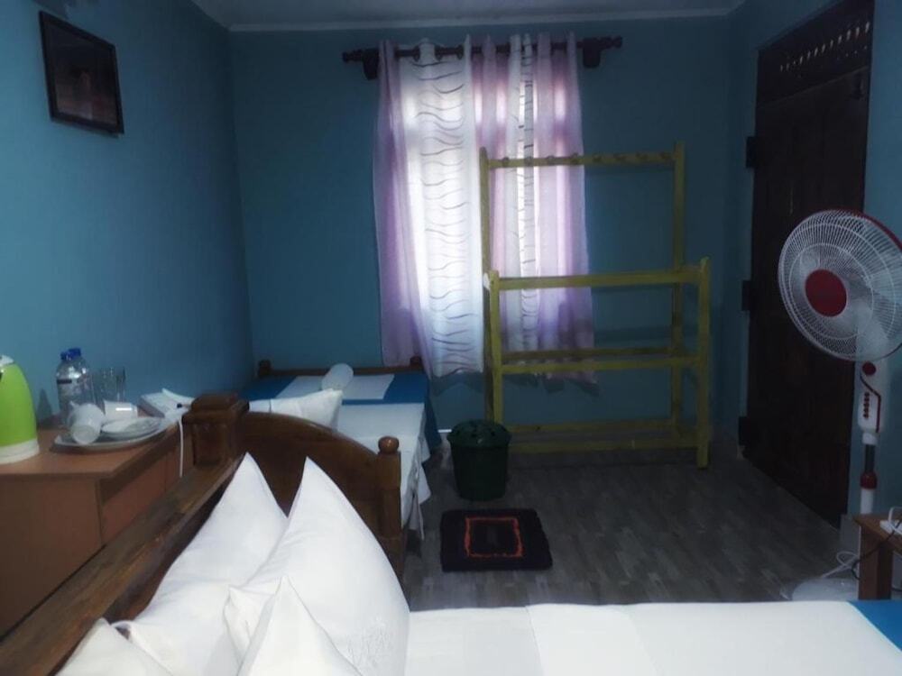 Анурадхапура: Green Sapphire Holiday Resort Wilpaththu