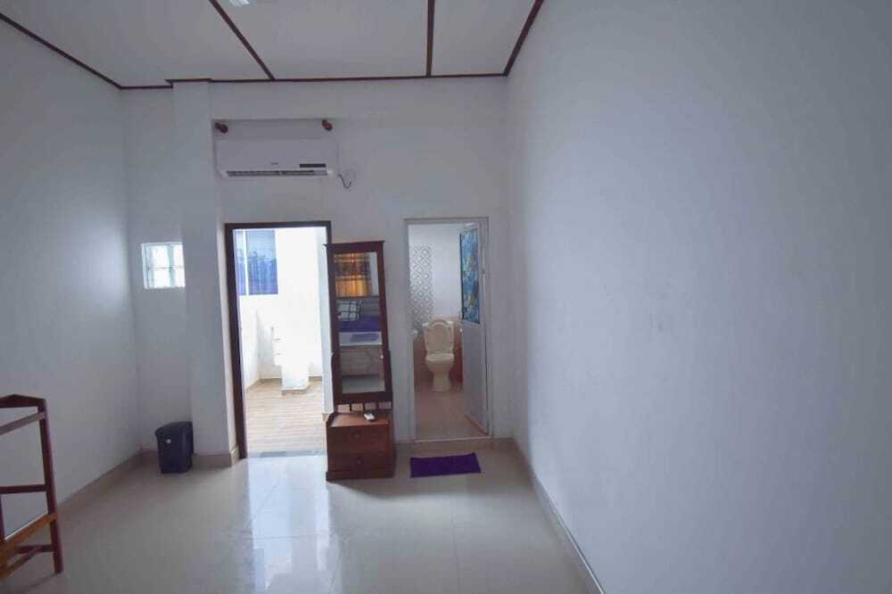 Негомбо: Yoho Bluray Beach Residence