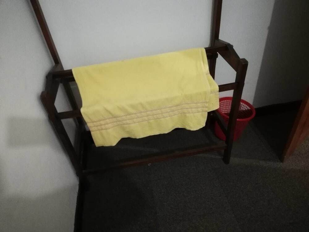 Полоннарува: Ambasewana Resort