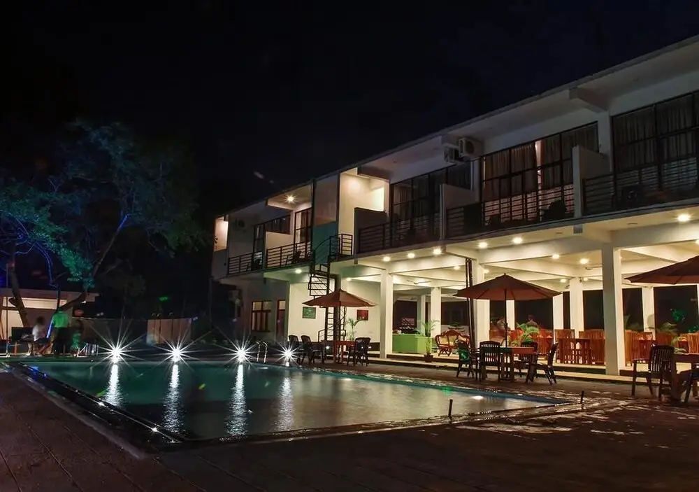 Инамальюва: La'vish Resort