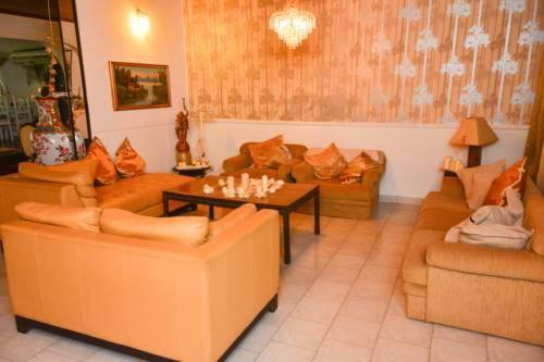 Негомбо: Cinnamon Villa Negombo