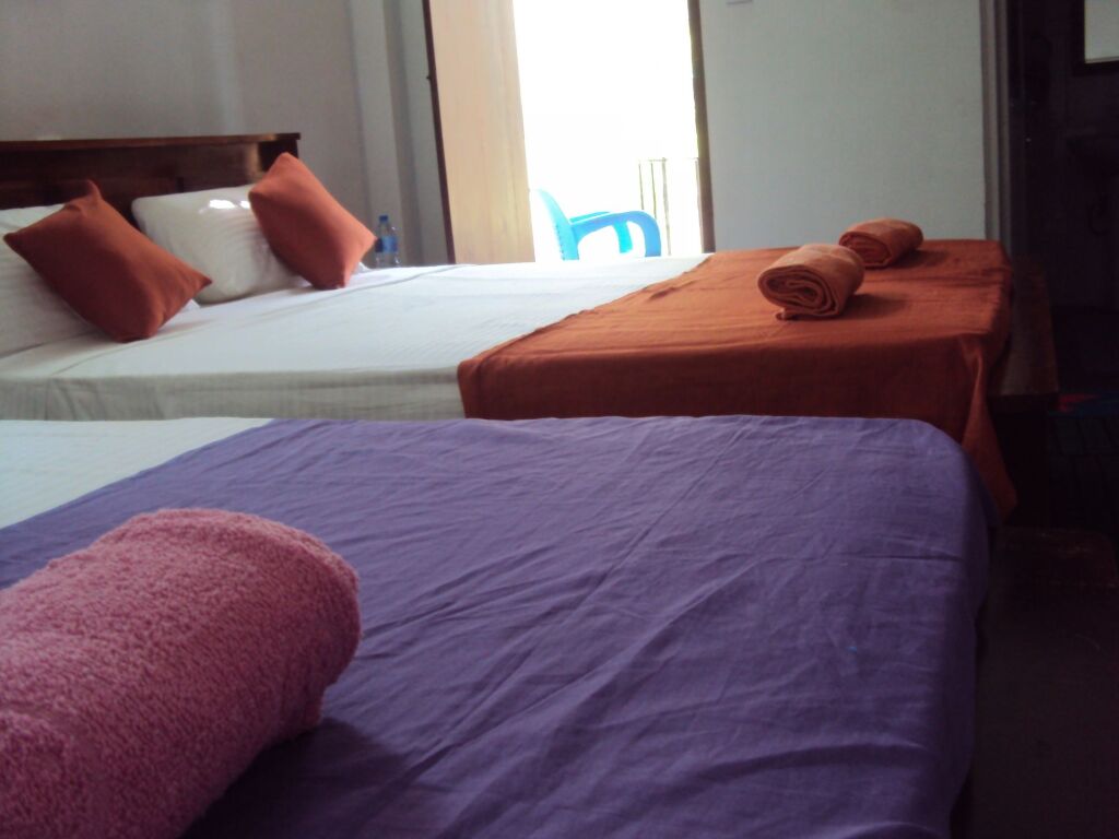 Элла: Mount Crest Lodge