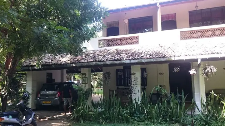 Унаватуна: Home Stay Strand