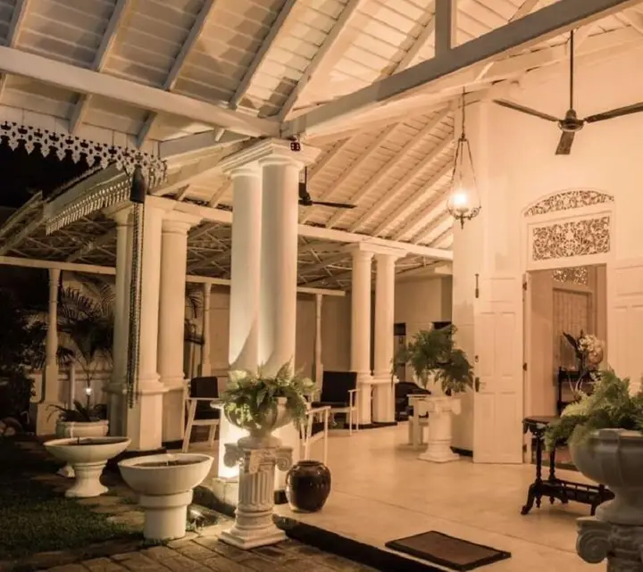 Гора Lavinia: Villa Blanco