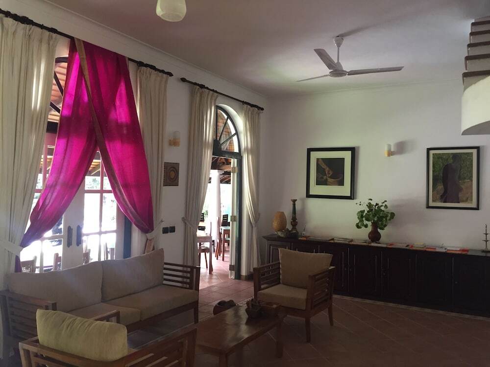 Негомбо: The Villa Green Inn