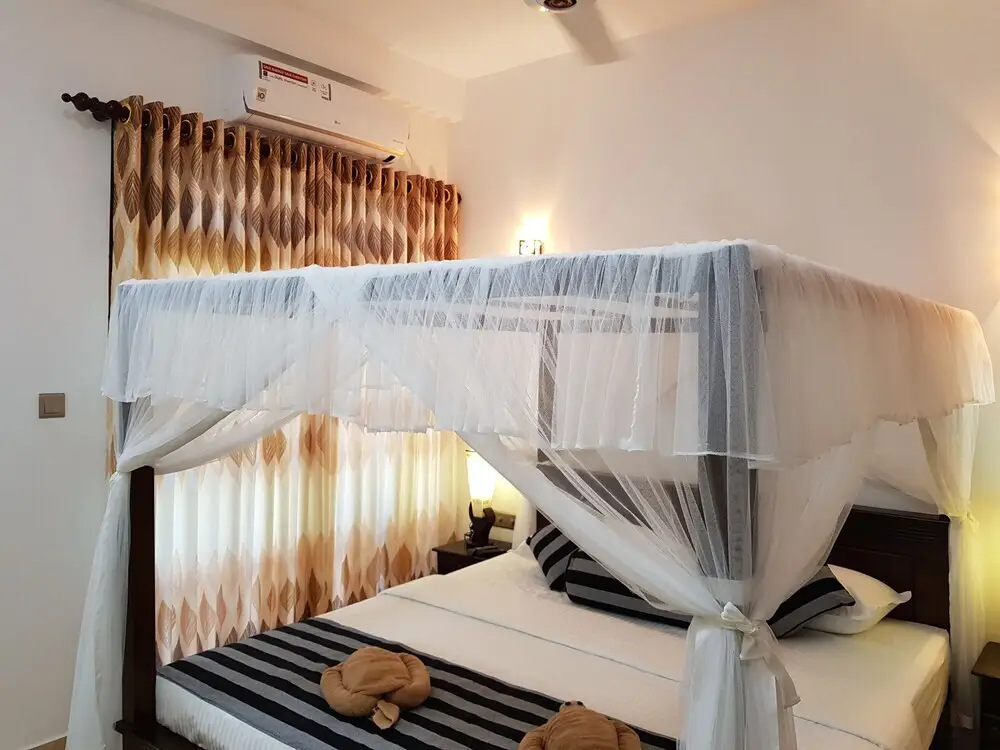 Мирисса: My Whales Guest House